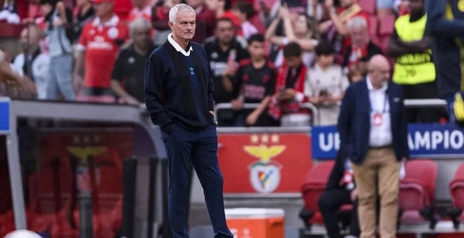 穆里尼奥签约本菲卡重返葡萄牙足坛，周六首秀