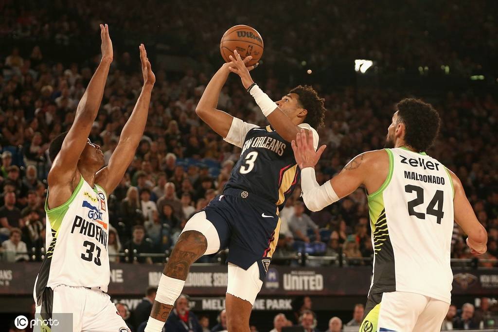 季前赛-普尔15分锡安8+9 鹈鹕狂胜东南墨尔本凤凰